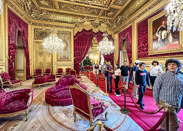 Louvre Museum