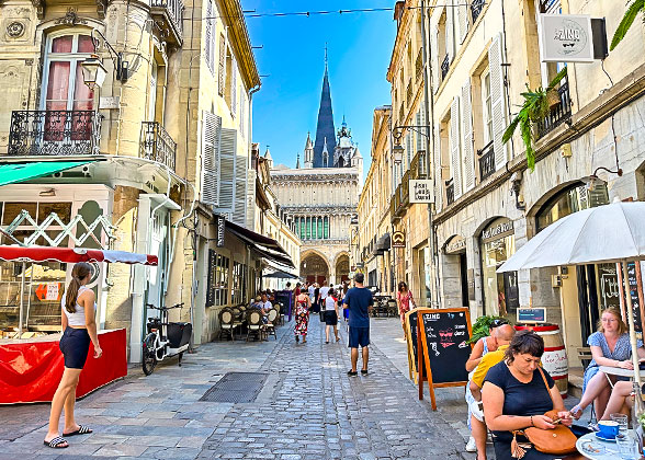 Street Scene of Avignon
